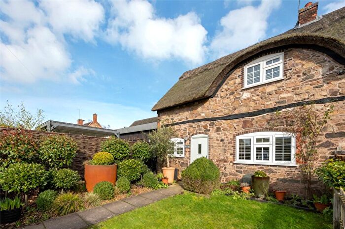 2 Bedroom Cottage For Sale In Main Street, Newtown Linford, Leicestershire, LE6
