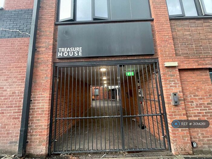 1 Bedroom Flat To Rent In Treasure House, Birmingham, B1