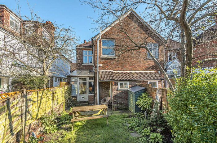 3 Bedroom Semi-Detached House To Rent In Falcon Road, Guildford, GU1