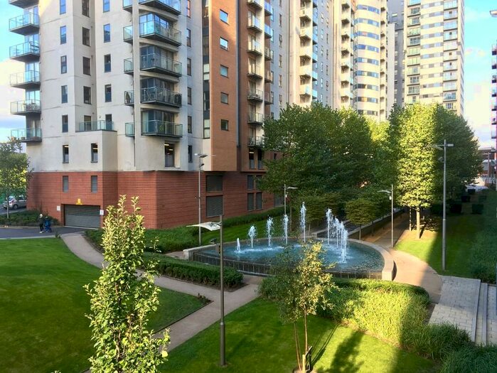 Apartment To Rent In Cypress Place, New Century Park, Manchester, Greater Manchester, M4