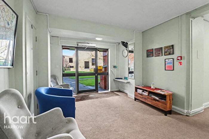 1 Bedroom Retirement Property For Sale In Rayners Lane, Harrow, HA2