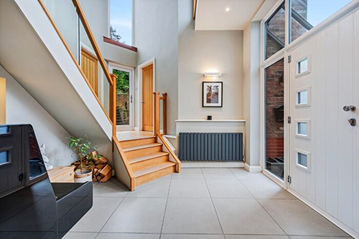 4 Bedroom Detached House To Rent In Lydiat Lane, Alderley Edge, Cheshire, SK9