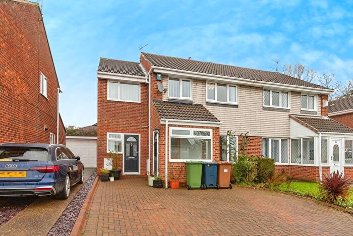 4 Bedroom Semi Detached House For Sale In Morpeth Close, Washington, Tyne And Wear, NE38