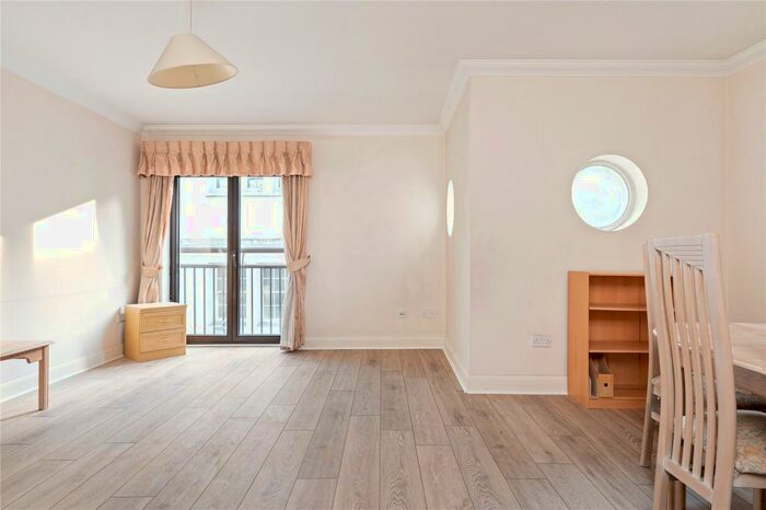 2 Bedroom Apartment To Rent In Herbal Hill Gardens, Herbal Hill, Clerkenwell, London, EC1R