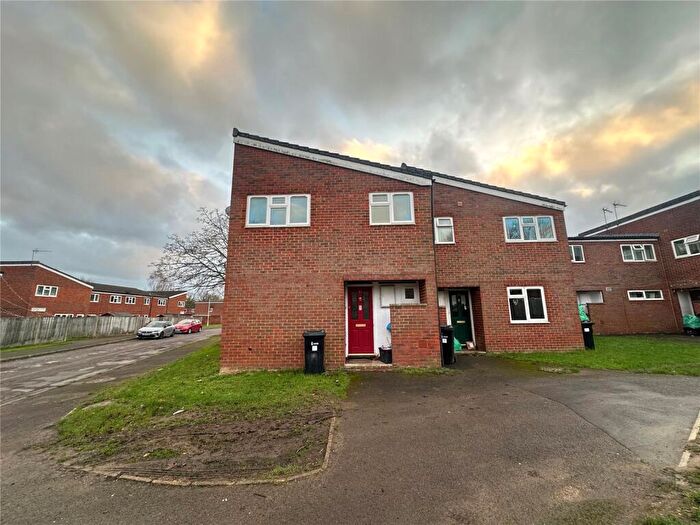 3 Bedroom Terraced House To Rent In Fleming Close, Arborfield, Reading, RG2