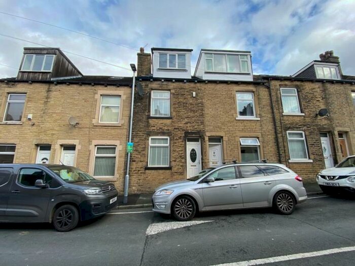 3 Bedroom Terraced House To Rent In Mount Street, Eccleshill, Bradford, West Yorkshire, BD2