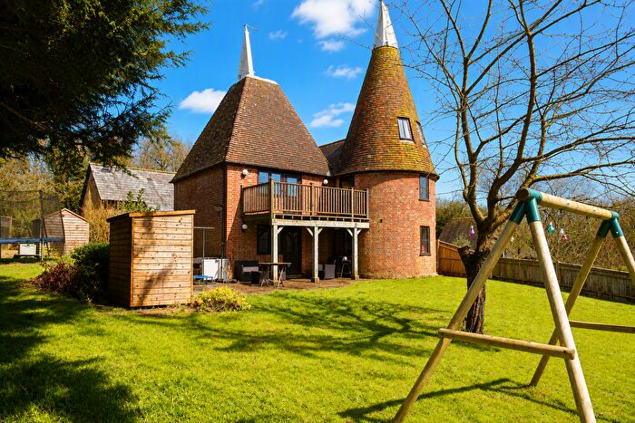 4 Bedroom Property To Rent In Cousley Wood, Wadhurst, TN5