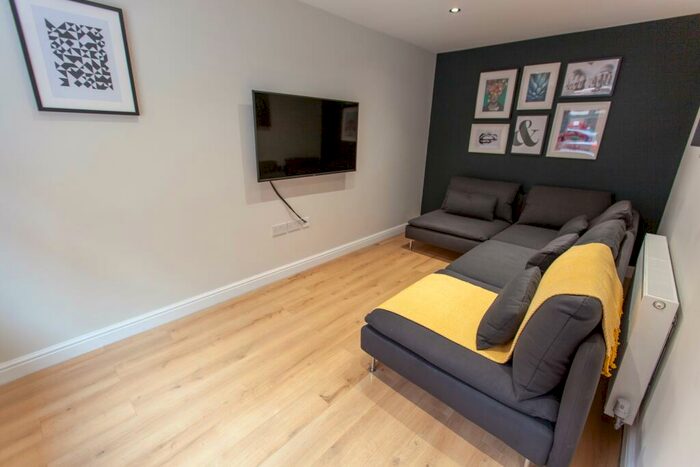 4 Bedroom House To Rent In Markden Mews, L8