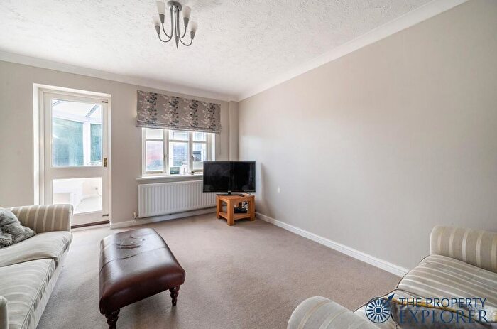 2 Bedroom End Of Terrace House For Sale In St. Marys Road, Kingsclere, Newbury, RG20
