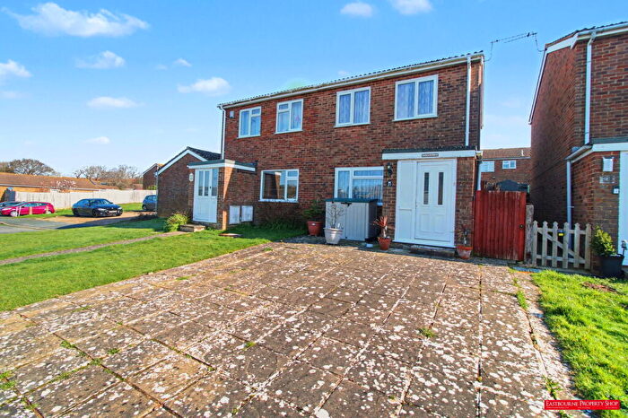 2 Bedroom Semi-Detached House For Sale In Honeysuckle Close, Eastbourne, BN23