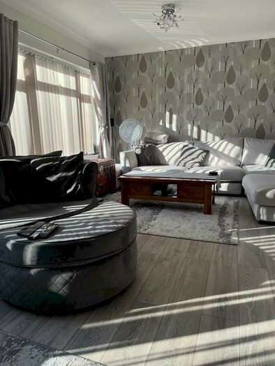 3 Bedroom Bungalow To Rent In Southgate Road, Potters Bar, Hertfordshire, EN6