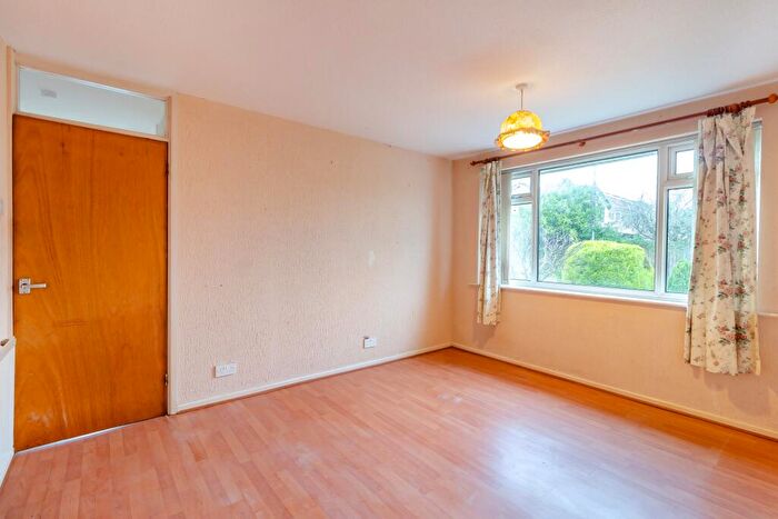 2 Bedroom Bungalow For Sale In Osprey Drive, Caldicot, NP26