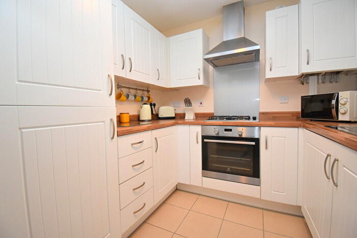 2 Bedroom Apartment For Sale In Venus Avenue, Biggleswade, SG18
