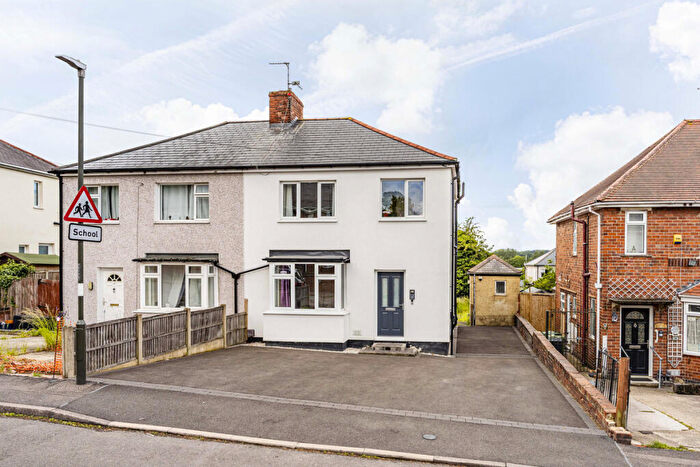 3 Bedroom Semi Detached House For Sale In Stainsby Avenue, Derbyshire, DE75