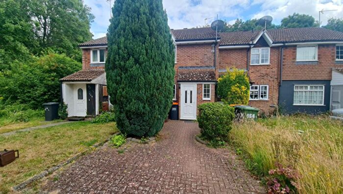 2 Bedroom Terraced House To Rent In Cemetery Road, Houghton Regis, LU5