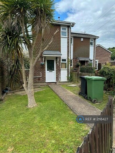 3 Bedroom Terraced House To Rent In Lime Grove, Portsmouth, PO6