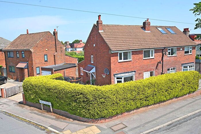 3 Bedroom Semi Detached House For Sale In Harlow Crescent, Harrogate, HG2