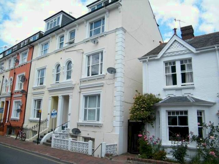 1 Bedroom Flat To Rent In Dudley Road, Tunbridge Wells, Kent, TN1
