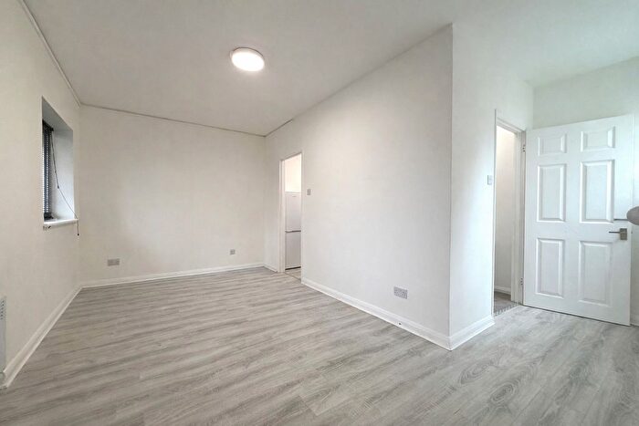 1 Bedroom Flat To Rent In Hove, BN3