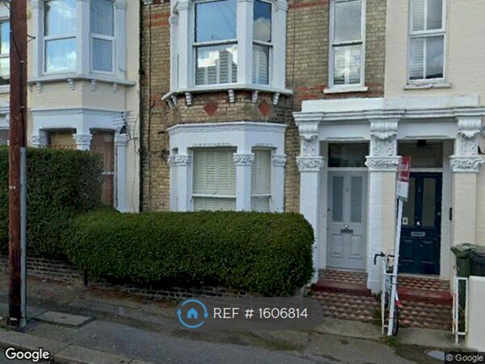 1 Bedroom Flat To Rent In Wimbart Road, London, SW2