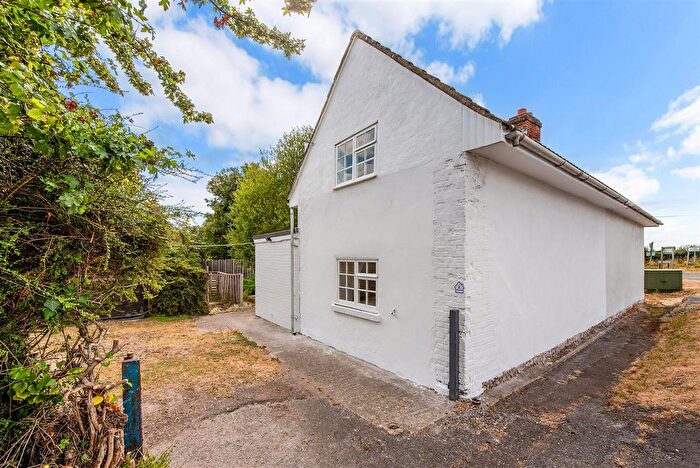 1 Bedroom Semi Detached House For Sale In Weyhill, Andover, SP11