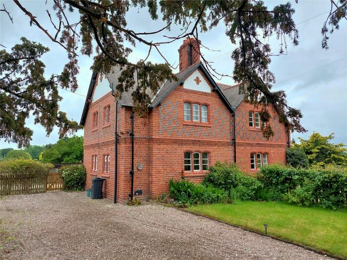 2 Bedroom Semi-Detached House To Rent In Bruera, Chester, Cheshire, CH3