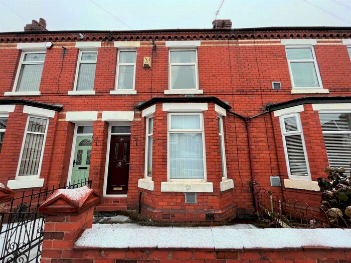 Houses for sale & to rent in M18 8RL, Abbey Hey Lane, Gorton & Abbey