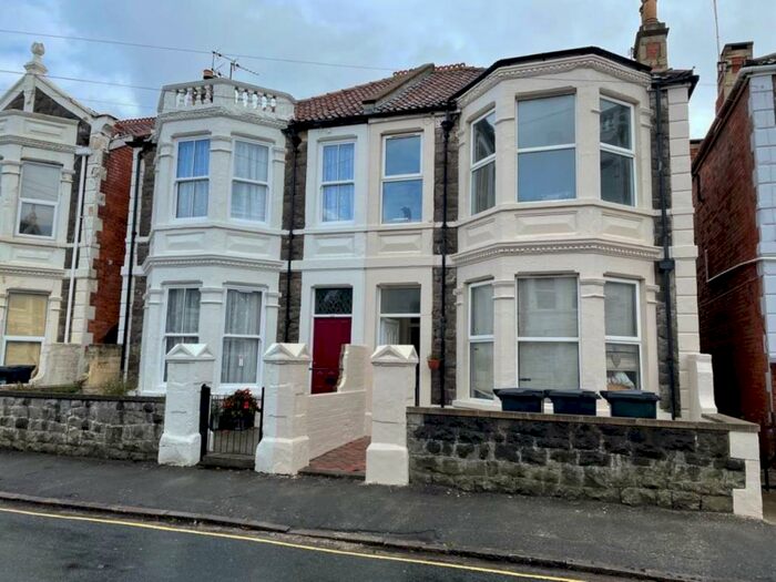 Studio To Rent In Walliscote Road South, Weston-super-Mare, North Somerset, BS23