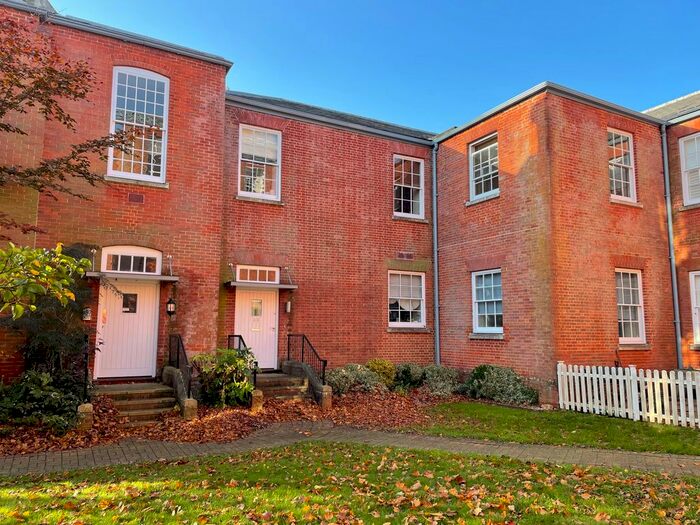 2 Bedroom Terraced House To Rent In Consort Mews, Knowle, Fareham, PO17