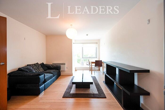 1 Bedroom Flat To Rent In The Roundhouse, Gunwharf Quays, Portsmouth, PO1