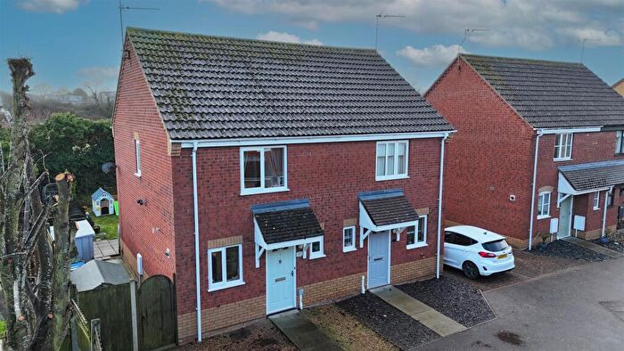 2 Bedroom House For Sale In Johnson Way, Lowestoft, NR32