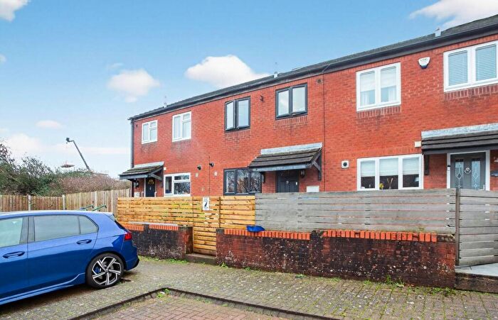 3 Bedroom House For Sale In Hillary Rise, Barry, CF63