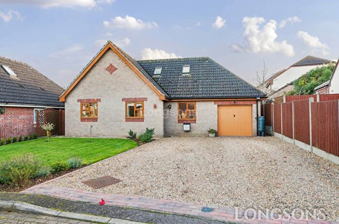 3 Bedroom Detached House For Sale In Nelson Crescent, Swaffham, PE37