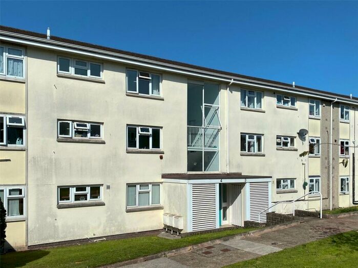 2 Bedroom Apartment To Rent In St. Matthews Close, Exeter, Devon, EX1