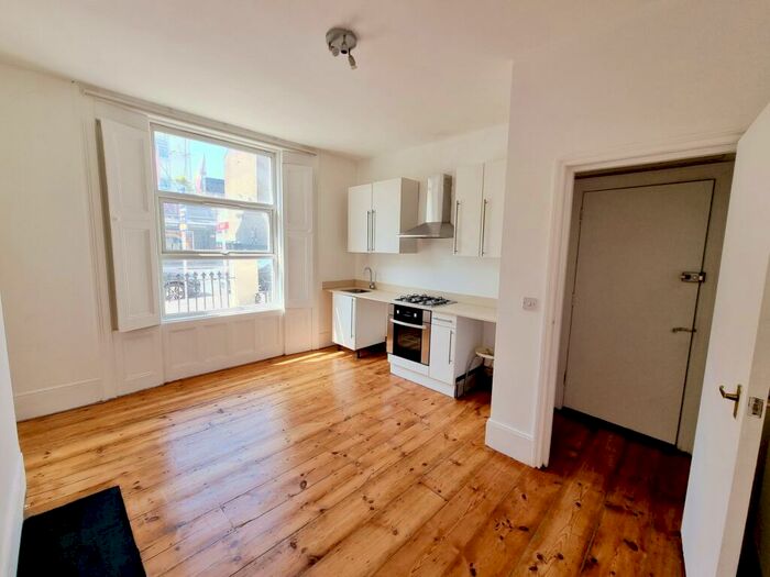 1 Bedroom Flat To Rent In Junction Road, Archway, N19