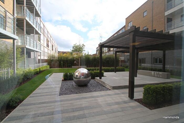 1 Bedroom Apartment To Rent In Eric Street, London, E3