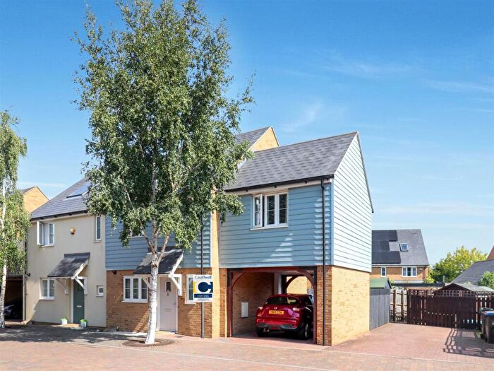 3 Bedroom Semi-Detached House For Sale In Antonia Way, Brooklands, Milton Keynes, MK10