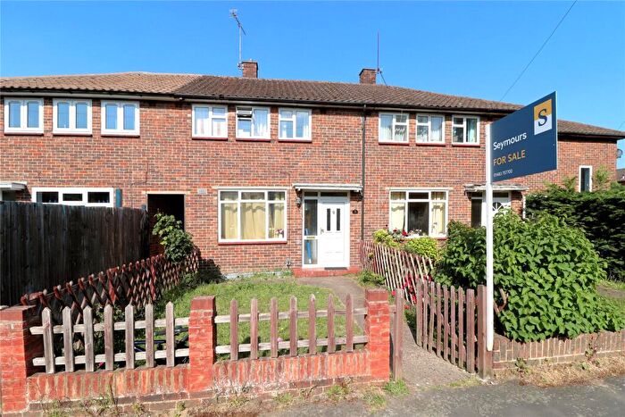 3 Bedroom Terraced House For Sale In Dartmouth Green, Woking, Surrey, GU21