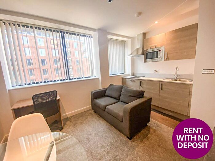 1 Bedroom Flat To Rent In Bracken House, - Charles Street, Southern Gateway, Manchester, M1