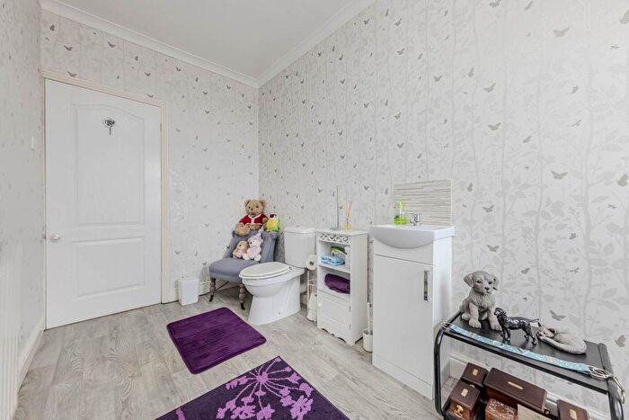 3 Bedroom Terraced House For Sale In Hillary Street, Stoke On Trent, ST6