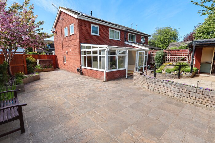 3 Bedroom Semi-Detached House For Sale In Church Walk, Wesham, Preston, PR4