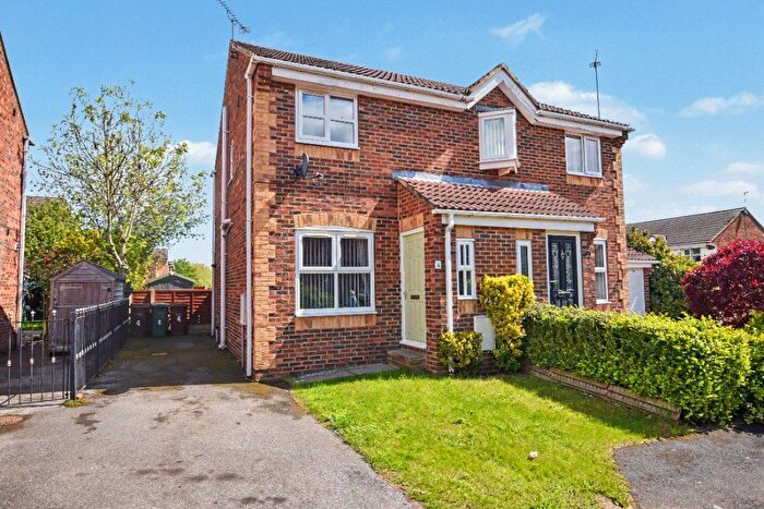 2 Bedroom Semi-Detached House For Sale In Hammerton Grove, Ryhill, Wakefield, West Yorkshire, WF4