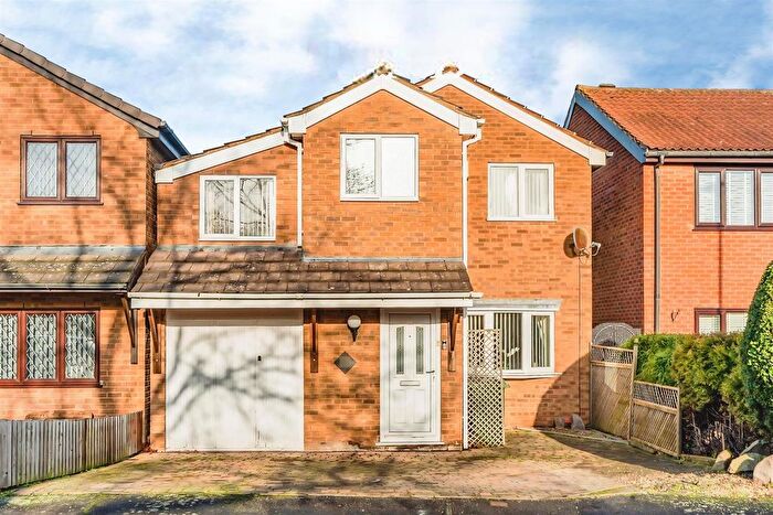 4 Bedroom Detached House For Sale In Field Close, Littlethorpe, Leicester, LE19