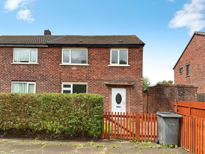 3 Bedroom Semi-Detached House For Sale In Empress Drive, Leigh, Lancashire, WN7