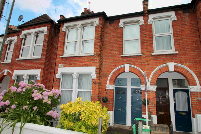 2 Bedroom Flat To Rent In Blandford Road, Beckenham, BR3