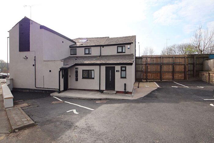 1 Bedroom Flat To Rent In Wash Lane, Bury, Greater Manchester, BL9