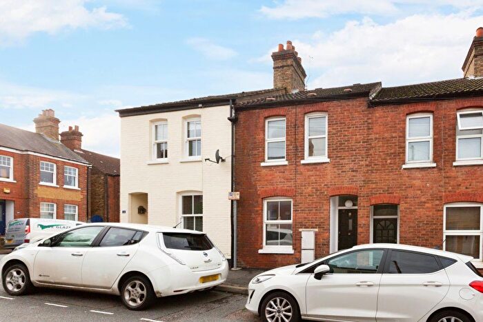 2 Bedroom Flat To Rent In Buckhurst Avenue, Sevenoaks, TN13