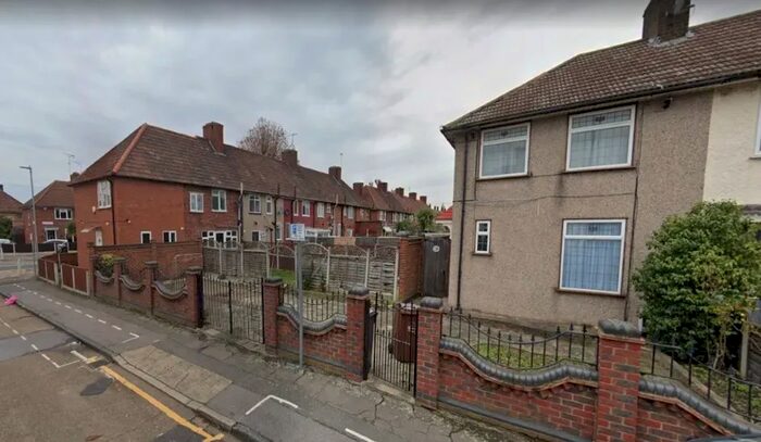 3 Bedroom Terraced House To Rent In Bromhall Road, Dagenham, RM9