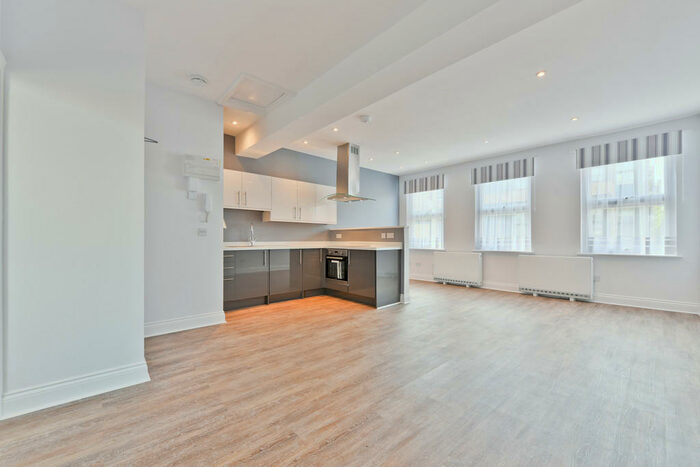 Studio To Rent In Westmoreland Road, Elephant & Castle, SE17