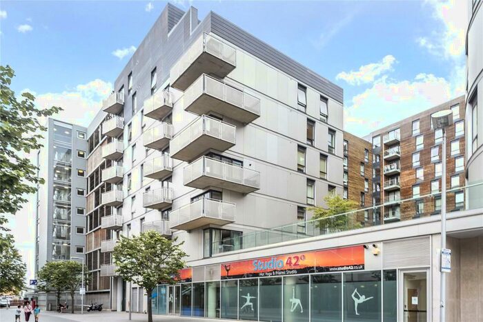 1 Bedroom Apartment To Rent In Halcyon, Chatham Place, Reading, Berkshire, RG1